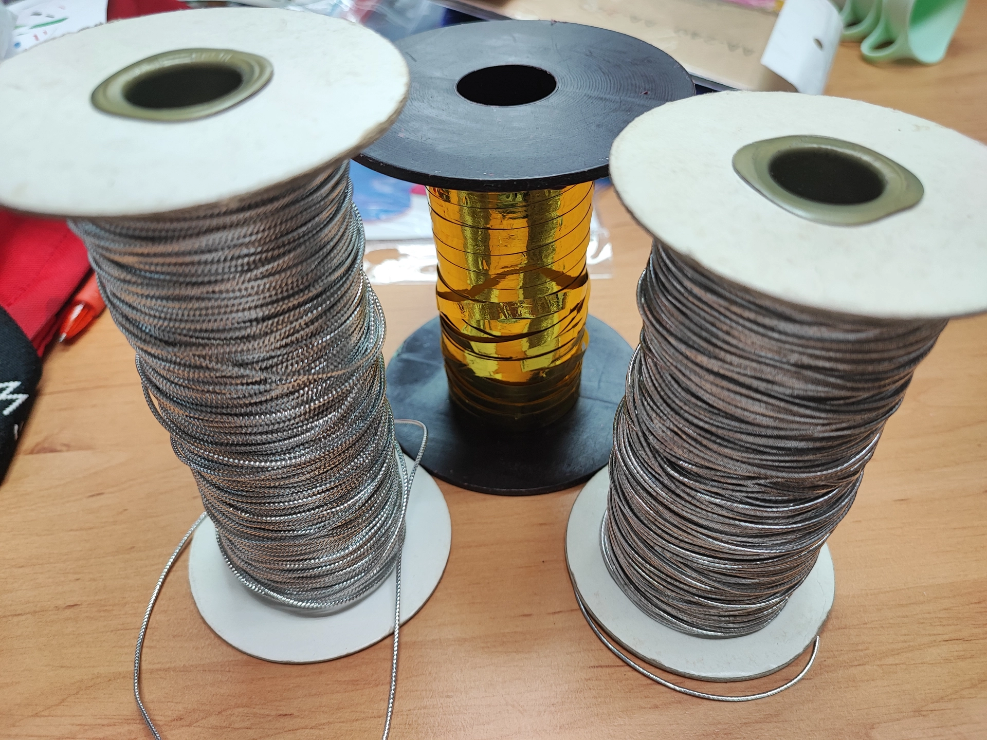 金銀線 (Gold and Silver string)