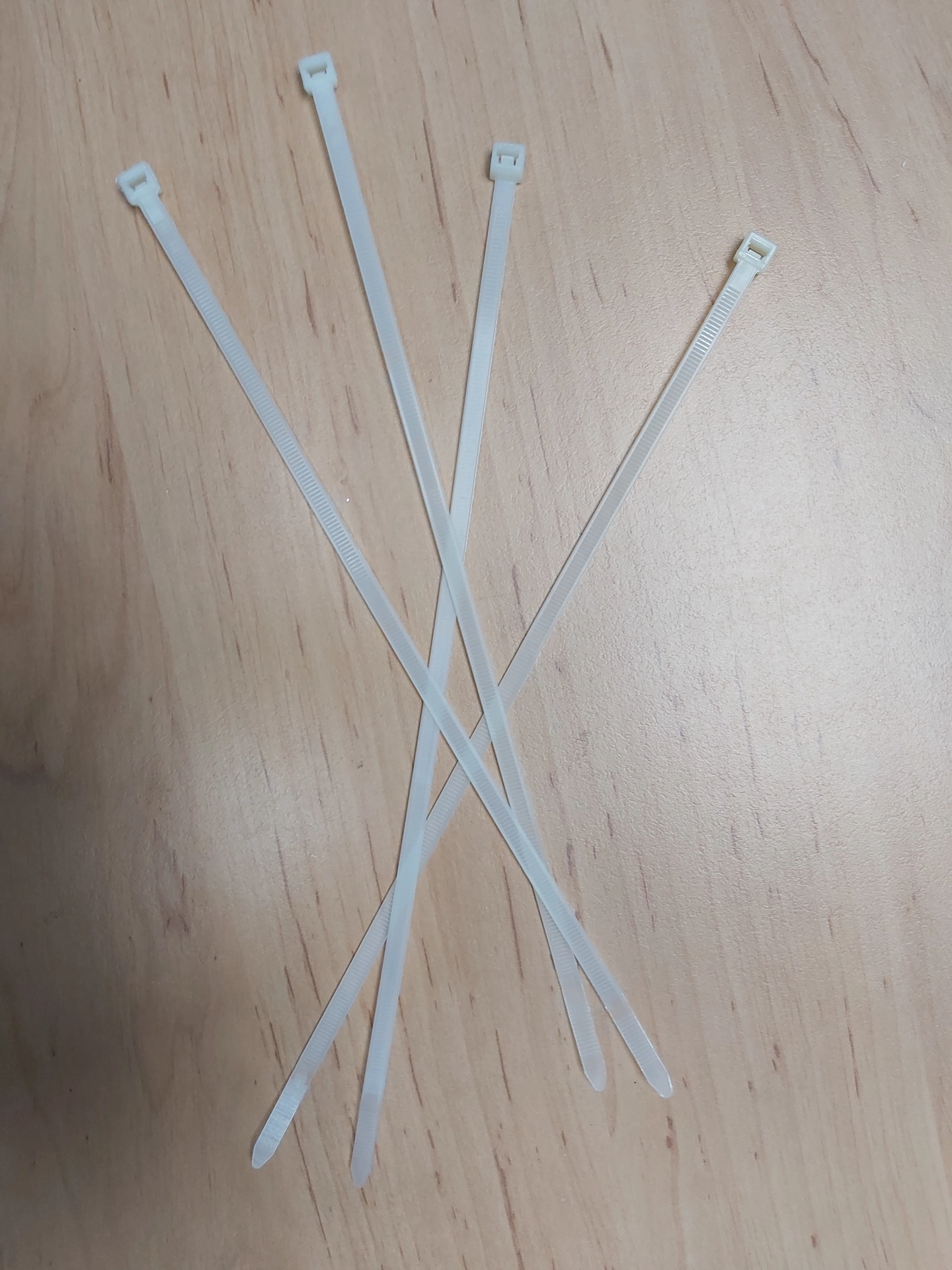 結束帶 (Cable Ties)