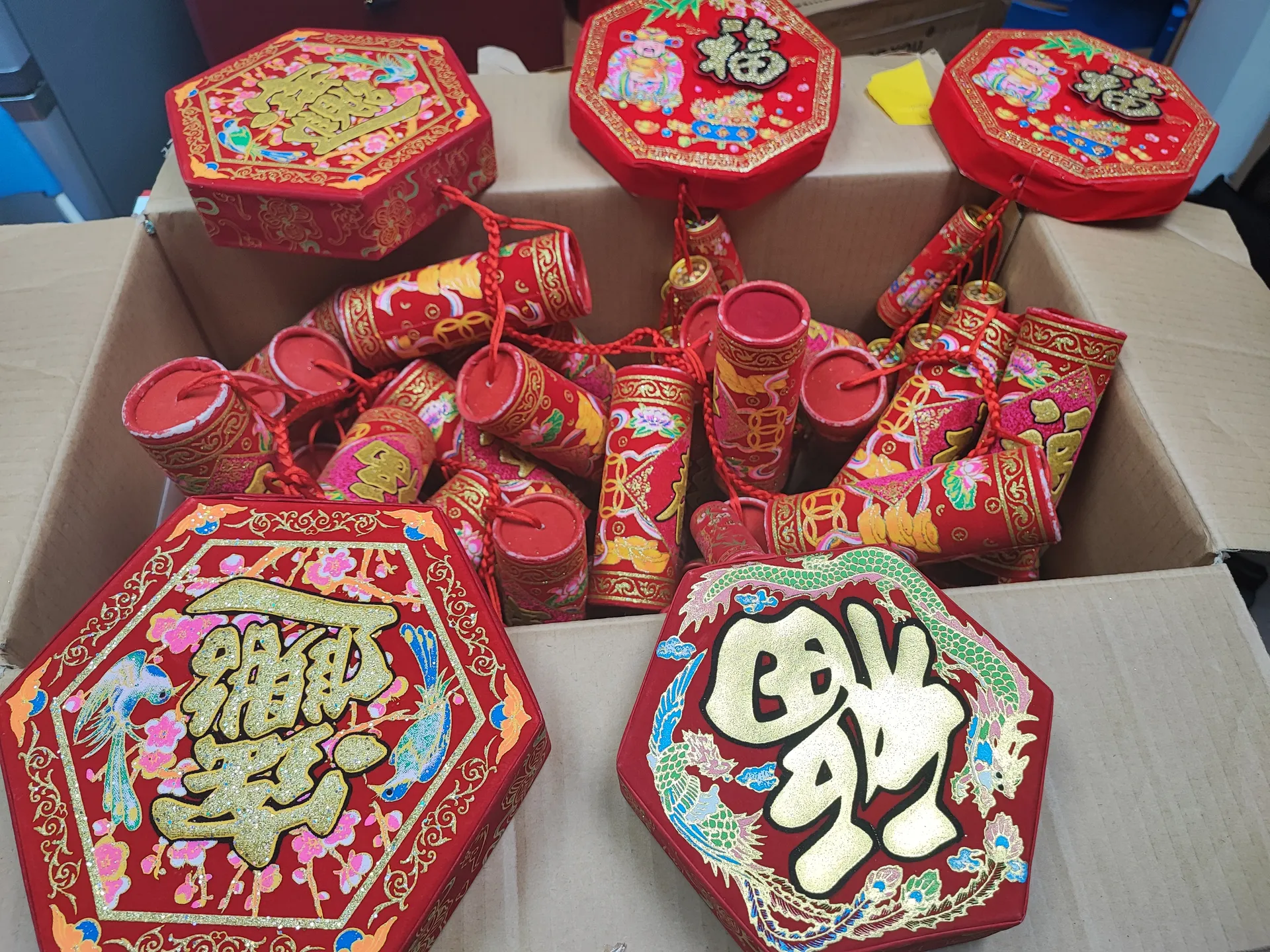 新年裝飾品-鞭炮 (Decorative Firework)